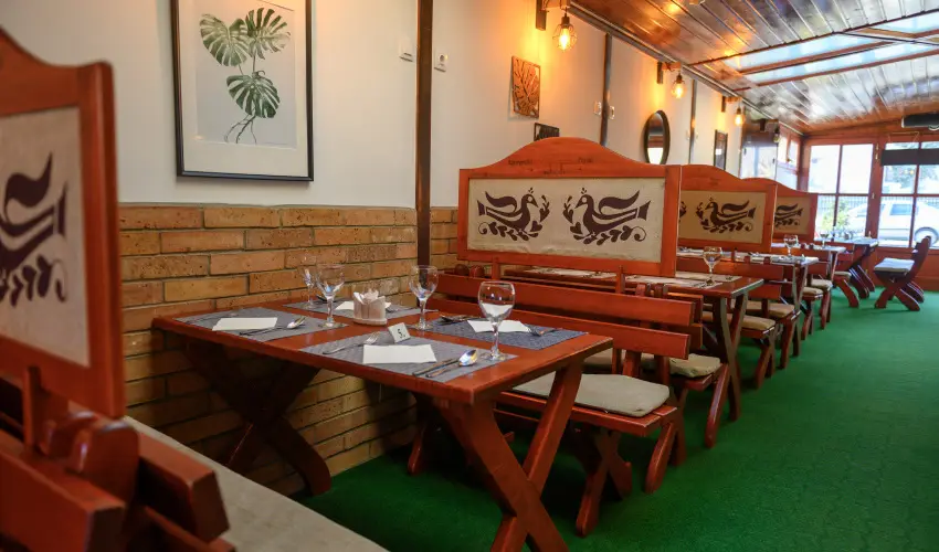 Aranypatk� Panzi� Gy�r�jbar�t