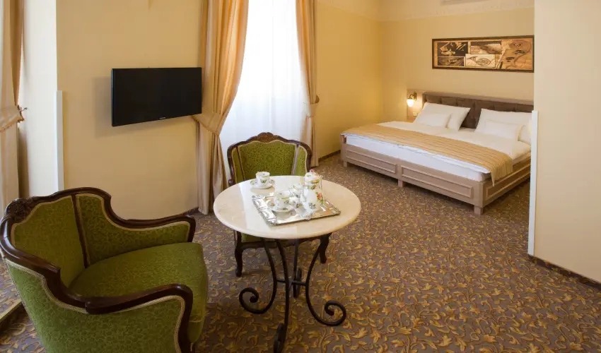 Barokk Hotel Promenád Győr