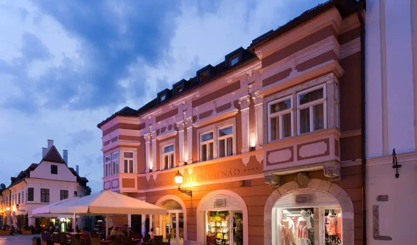 Barokk Hotel Promenád Győr