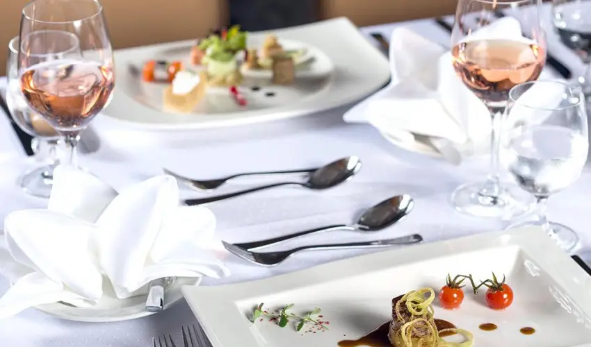 ETO Park Hotel**** Superior Business & Stadium Gyr