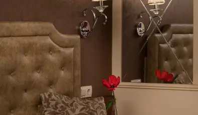 Golden Ball Club Hotel Gyr