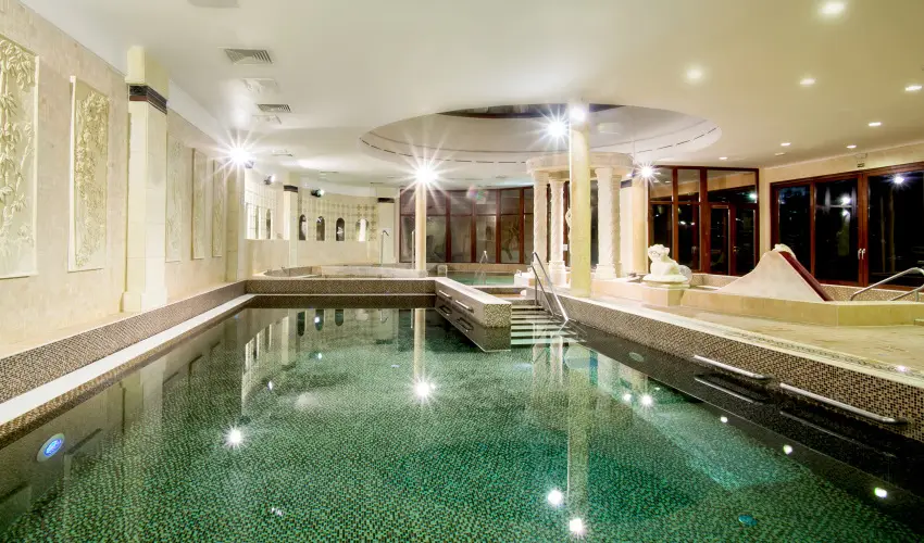 Hotel Nar�d M�traszentimre