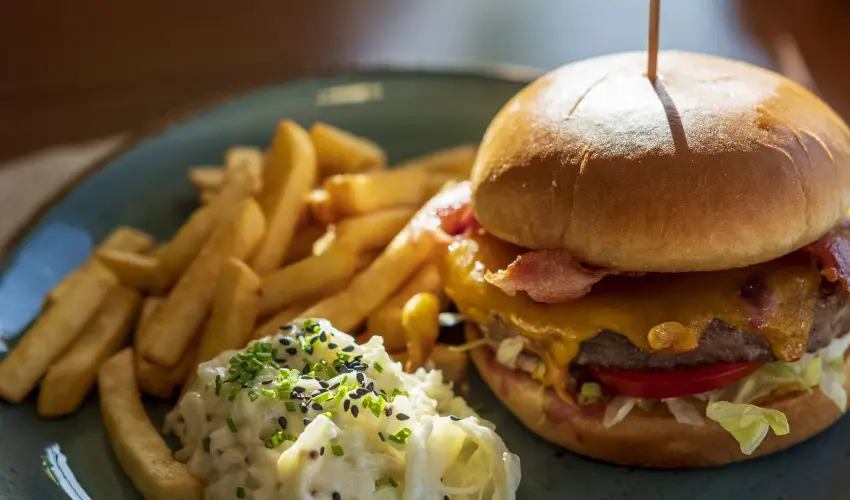 Hotel Nar�d M�traszentimre