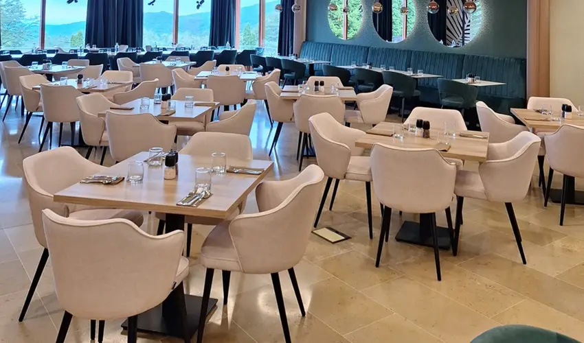 Hotel Nar�d M�traszentimre