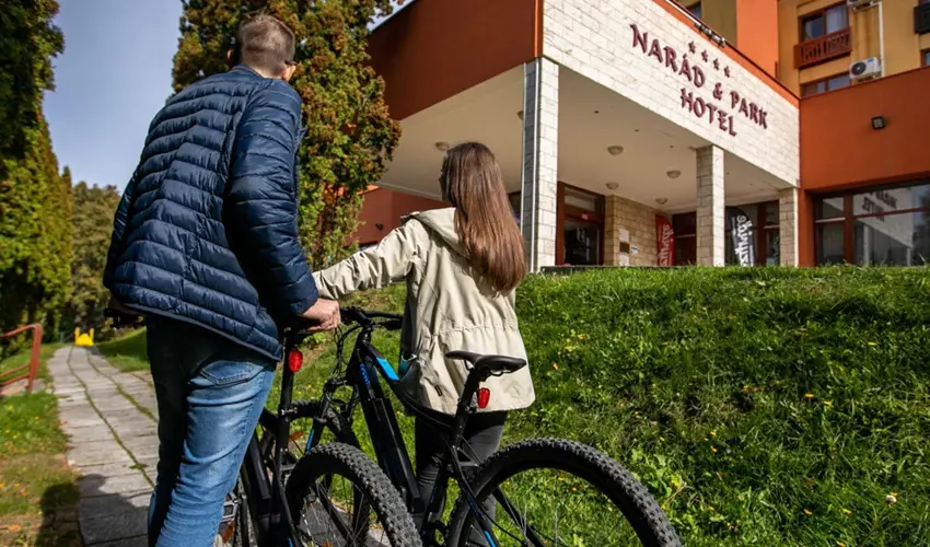 Hotel Nar�d M�traszentimre