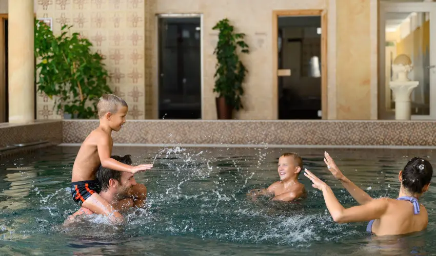 Hotel Nar�d M�traszentimre