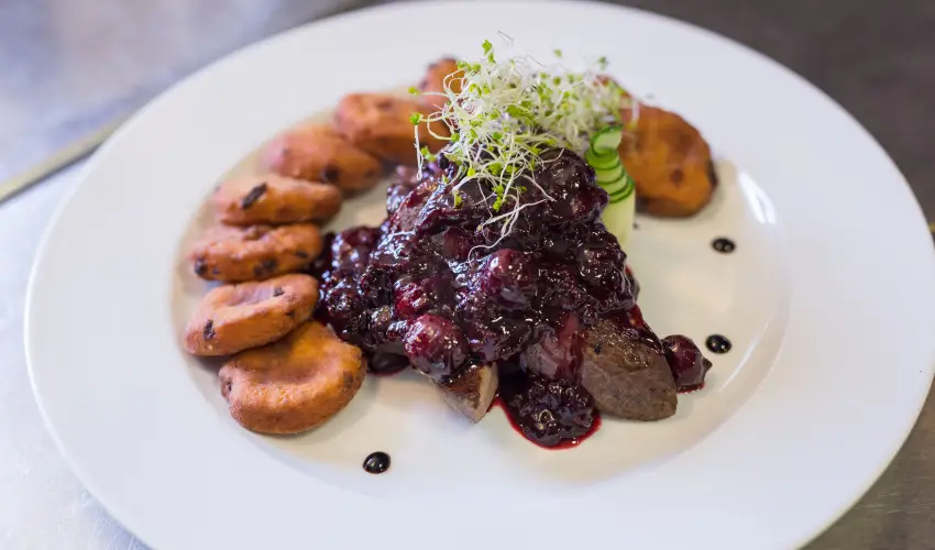 Rvsz Hotel, tterem & Rosa Spa Gyr