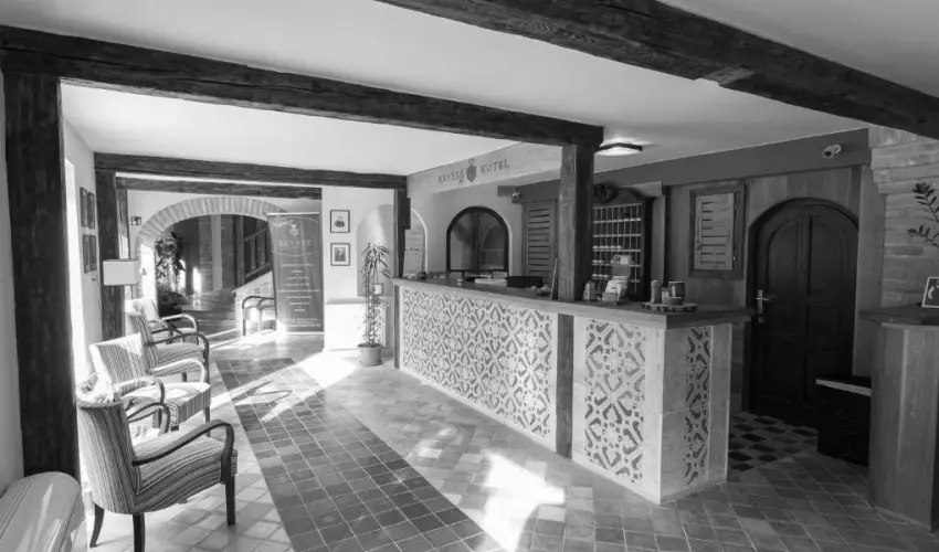 R�v�sz Hotel, �tterem & Rosa Spa Gy�r