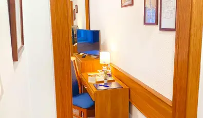 Hotel Wessel�nyi Gy�r