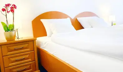 Hotel Wessel�nyi Gy�r